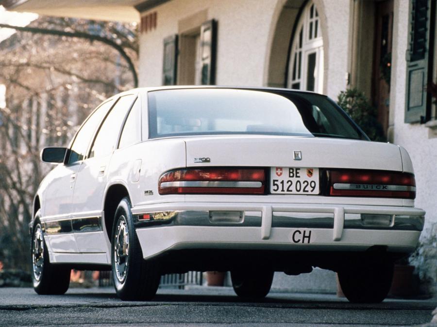  Buick Regal Sedan 1993 года  (фото 5 из 6)